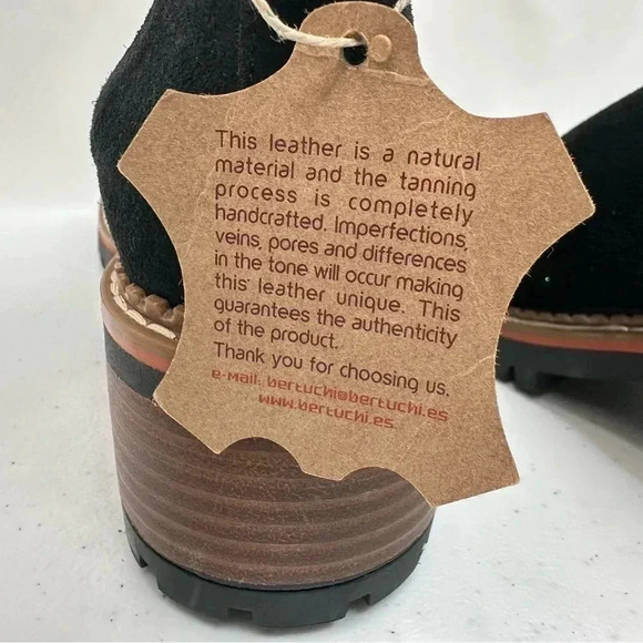 NWT BERTUCHI Women’s Black Suede Chelsea Slip-on Boots EU Size 41 - US Size 9.5 - Picture 11 of 14